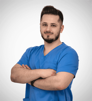 Dr. Mihai Dorobantu - Specialist Protetică și Estetică Dentară Miko Dental