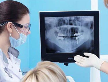 Evaluarea osului inainte de implantul dentar