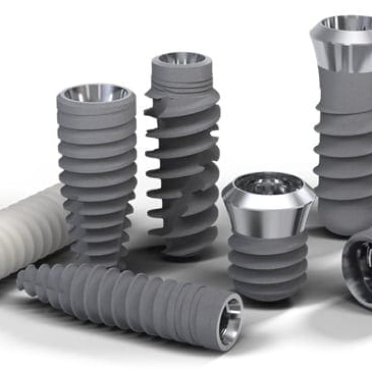 Implant dentar Straumann